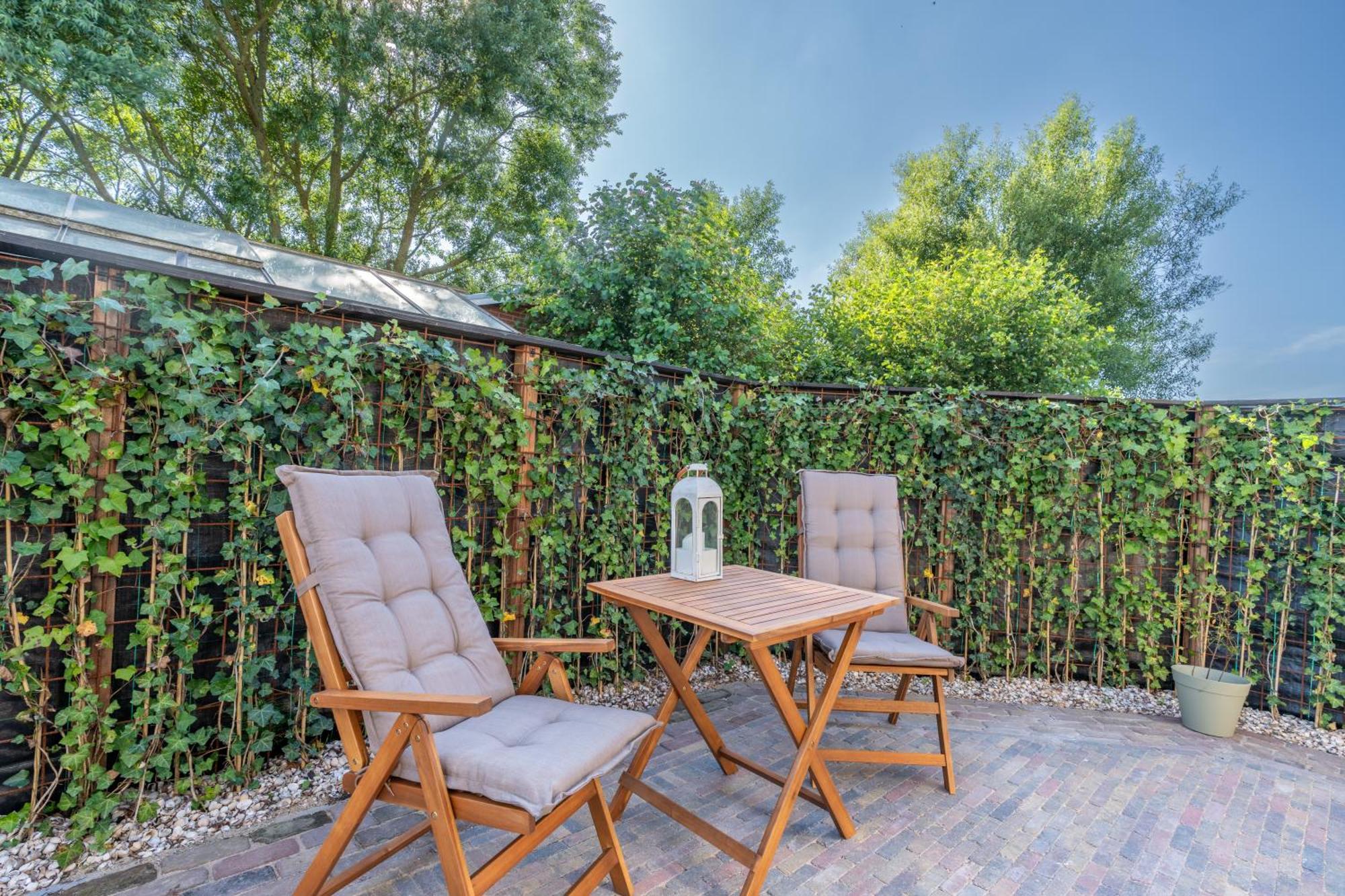 Gastsuite Het Duinroosje Met Hottub Op Het Prive Terras! Den Burg Luaran gambar